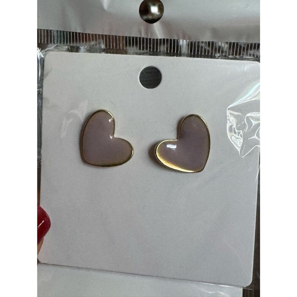 Pearly Purple and Gold Tone 1/2” Heart Earrings